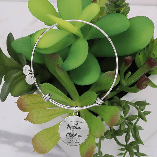 Keepsake - The Love Between A Mother And Her Children - Circle Bangle Bracelet